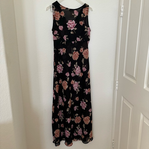 Vintage 90s Floral Sheer Maxi Dress - Picture 2 of 8